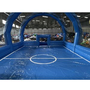 Aufblasbares Fußballfeld mit Dach